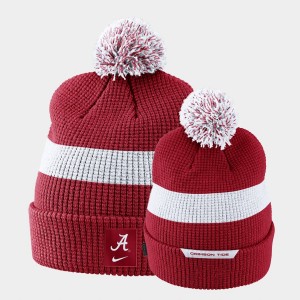 The Tide Pom Cuffed Knit Hat Unisex 2021 Team Sideline Caps - Crimson 965460-369