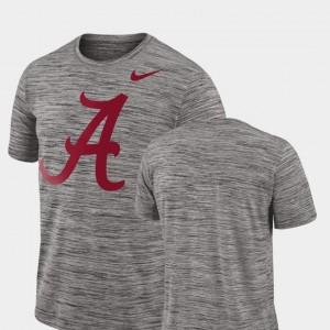 Alabama Crimson Tide Men's Performance 2018 Player Travel Legend T-Shirt - Charcoal 218110-699